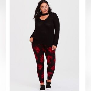 Torrid Black and with Red roses leggings